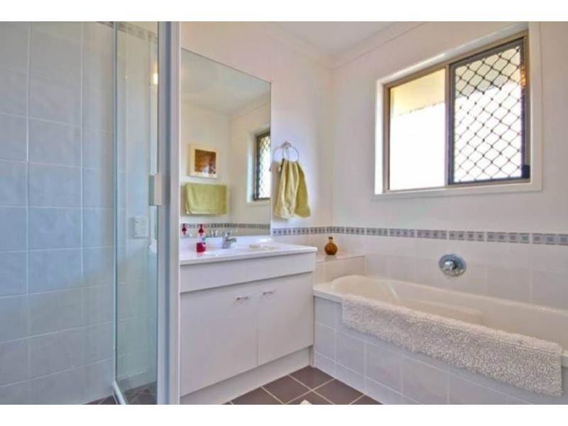 12 Capstan Court, Cooloola Cove QLD 4580