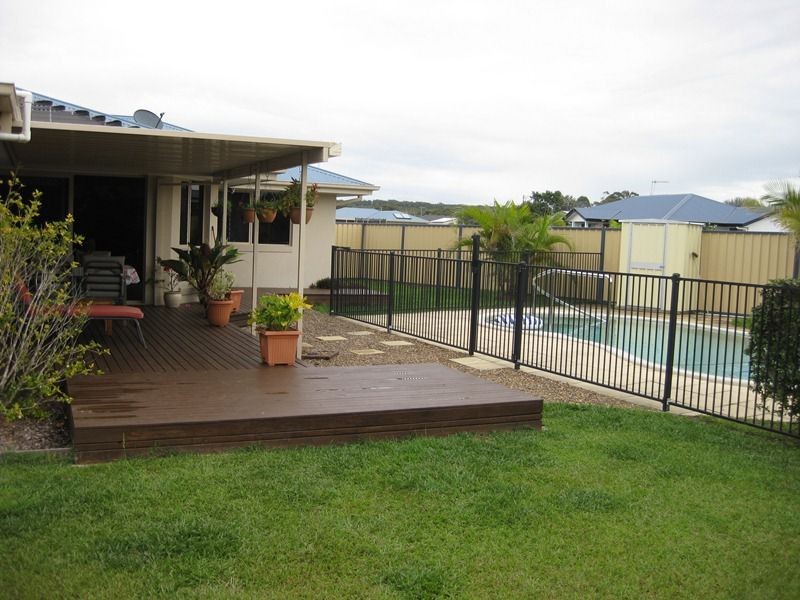 12 Capstan Court, Cooloola Cove QLD 4580