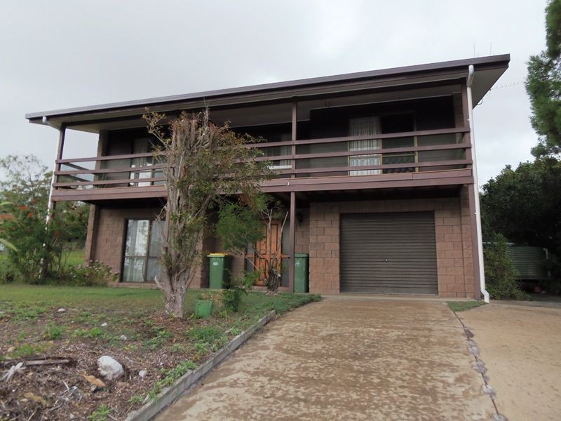 28 Manooka Drive, Rainbow Beach QLD 4581