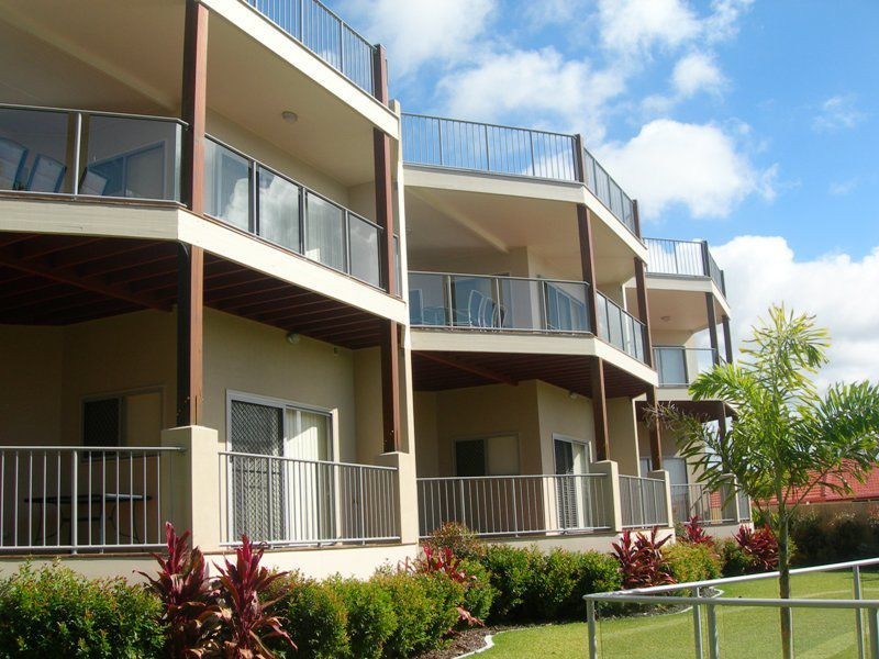 Unit 2/43 Tingira Close, Rainbow Beach QLD 4581