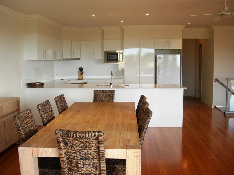 Unit 2/43 Tingira Close, Rainbow Beach QLD 4581