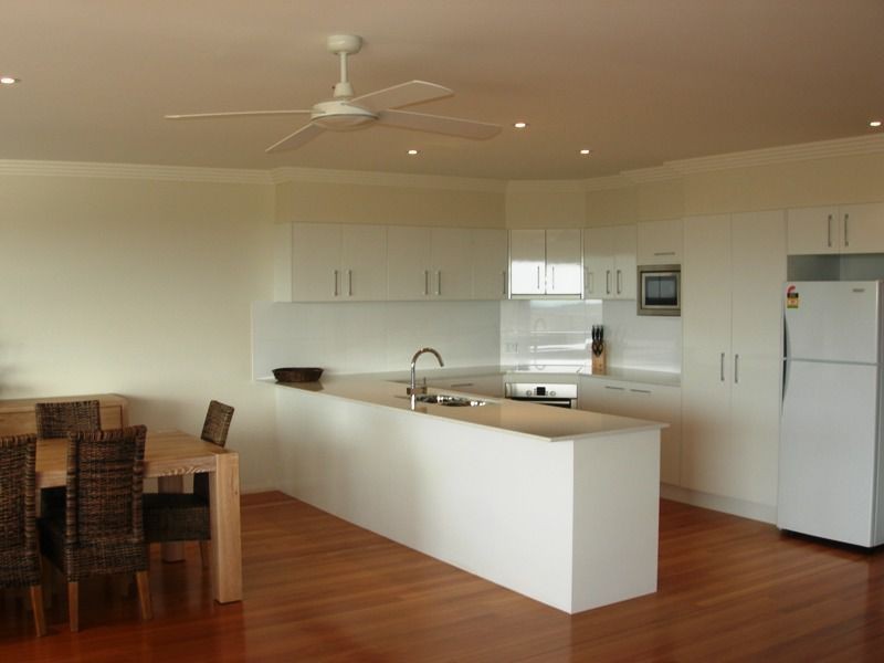 Unit 2/43 Tingira Close, Rainbow Beach QLD 4581