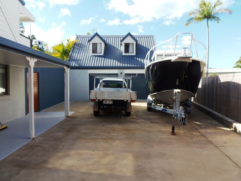 29 Bombala Crescent, Rainbow Beach QLD 4581