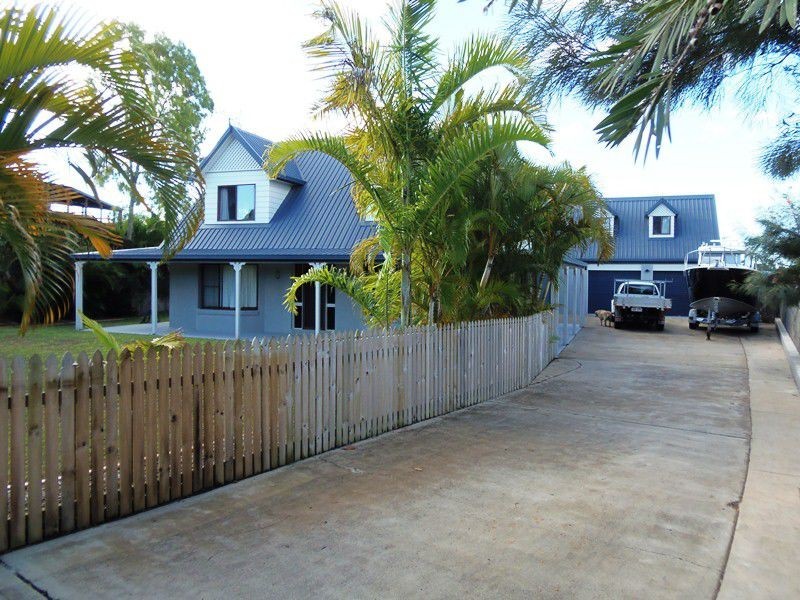 29 Bombala Crescent, Rainbow Beach QLD 4581