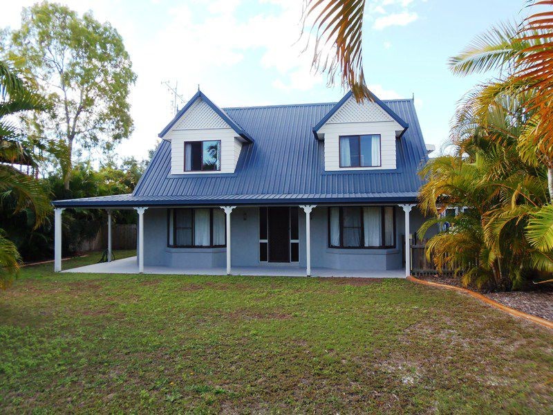 29 Bombala Crescent, Rainbow Beach QLD 4581