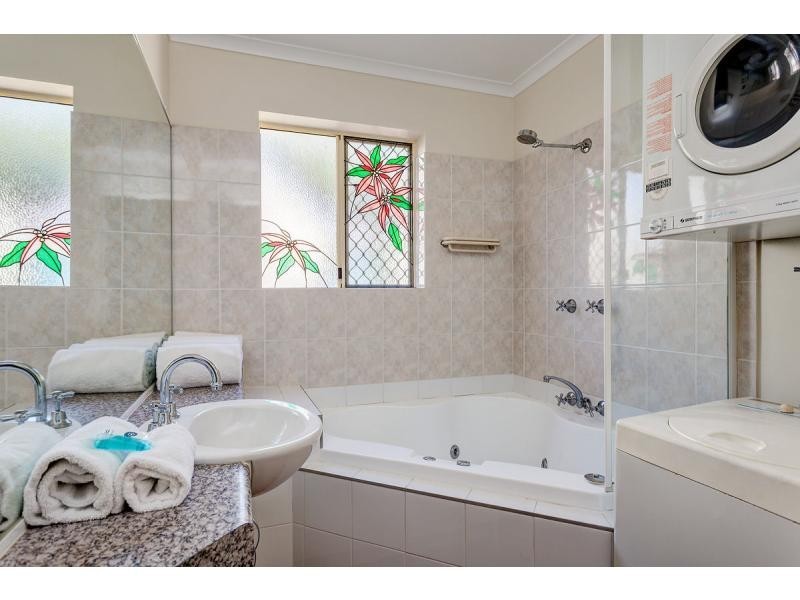 Unit 29/4 Double Island Drive, Rainbow Beach QLD 4581