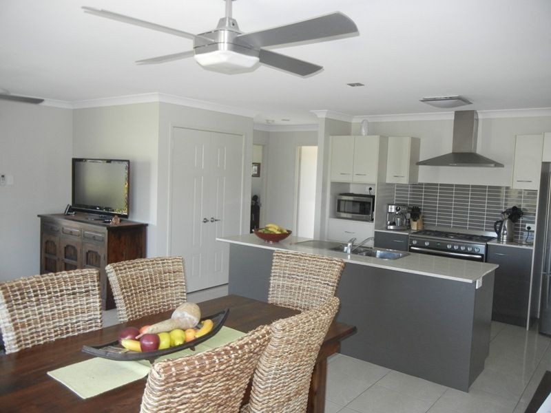 10 Habitat Court, Cooloola Cove QLD 4580