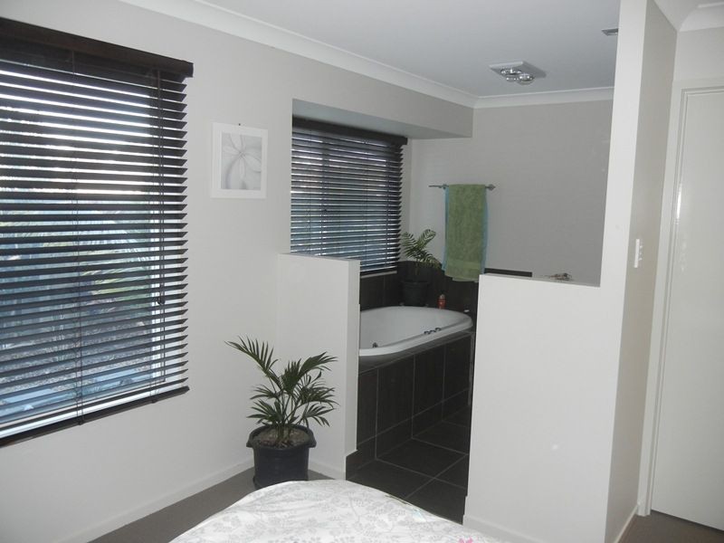 10 Habitat Court, Cooloola Cove QLD 4580