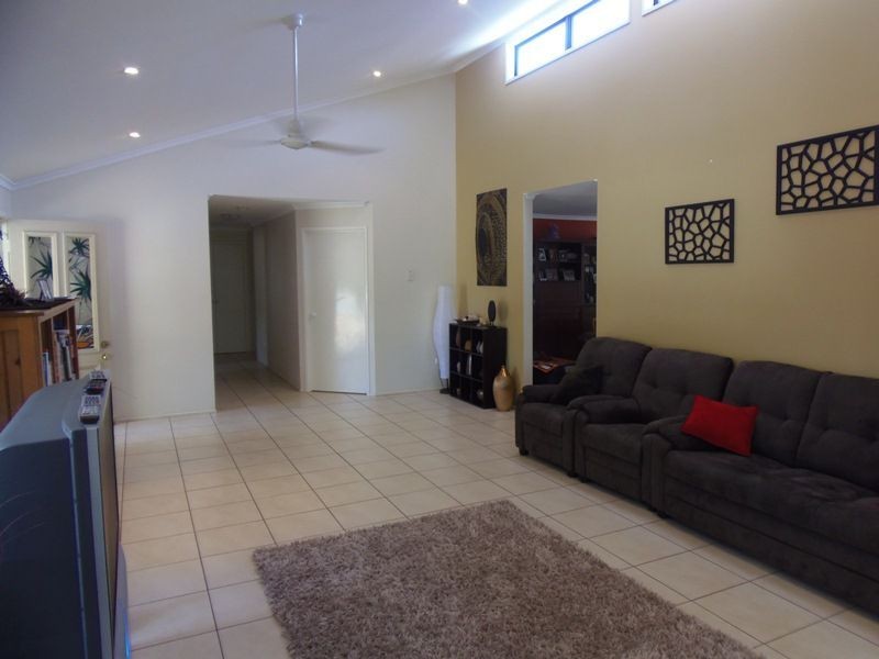 7 Dulkara Court, Rainbow Beach QLD 4581