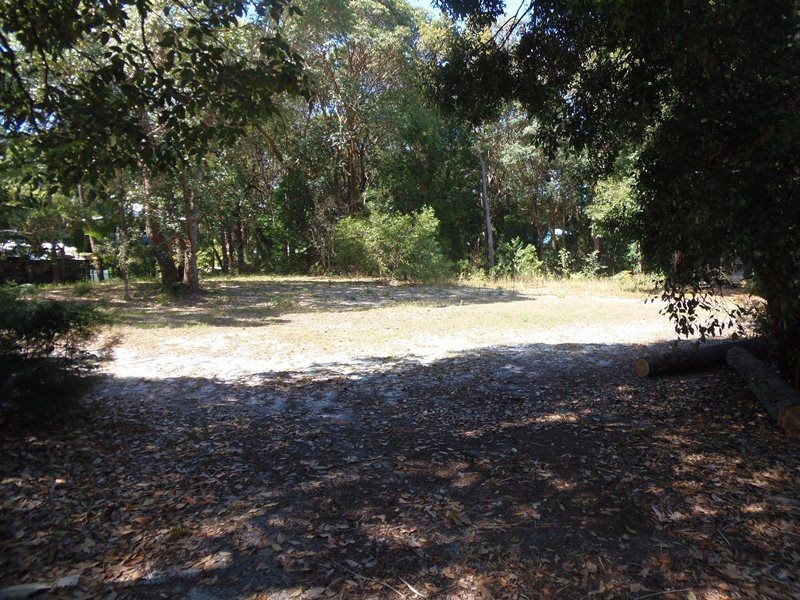 4 Naiad Court, Rainbow Beach QLD 4581