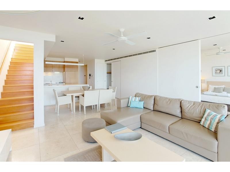 Unit 211/1 Rainbow Beach Road, Rainbow Beach QLD 4581
