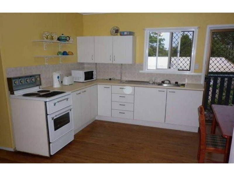 2 Doric Court, Cooloola Cove QLD 4580