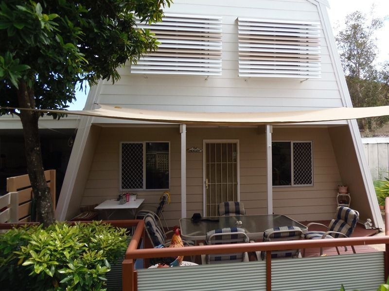 2/11 Double Island Drive, Rainbow Beach QLD 4581