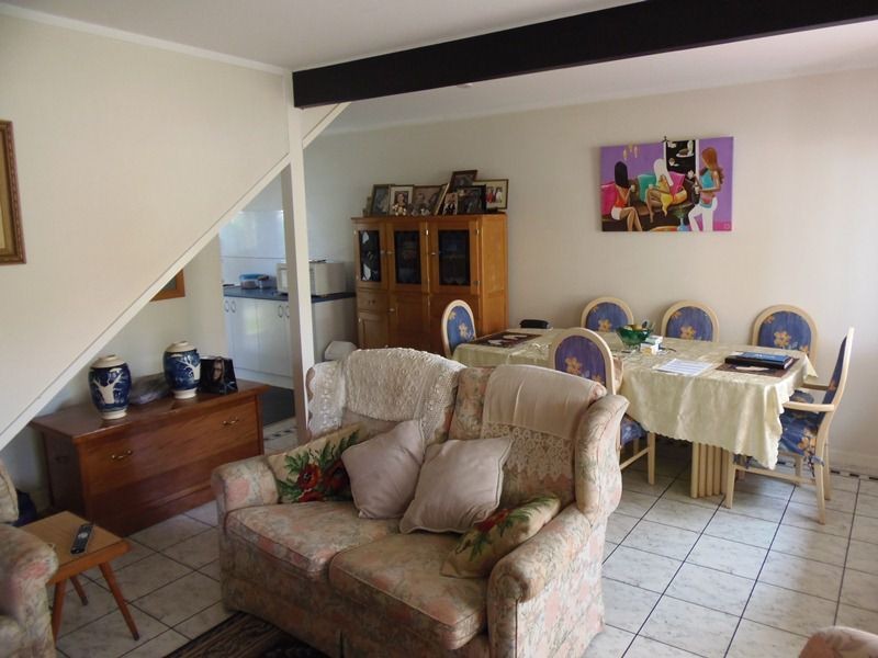 2/11 Double Island Drive, Rainbow Beach QLD 4581