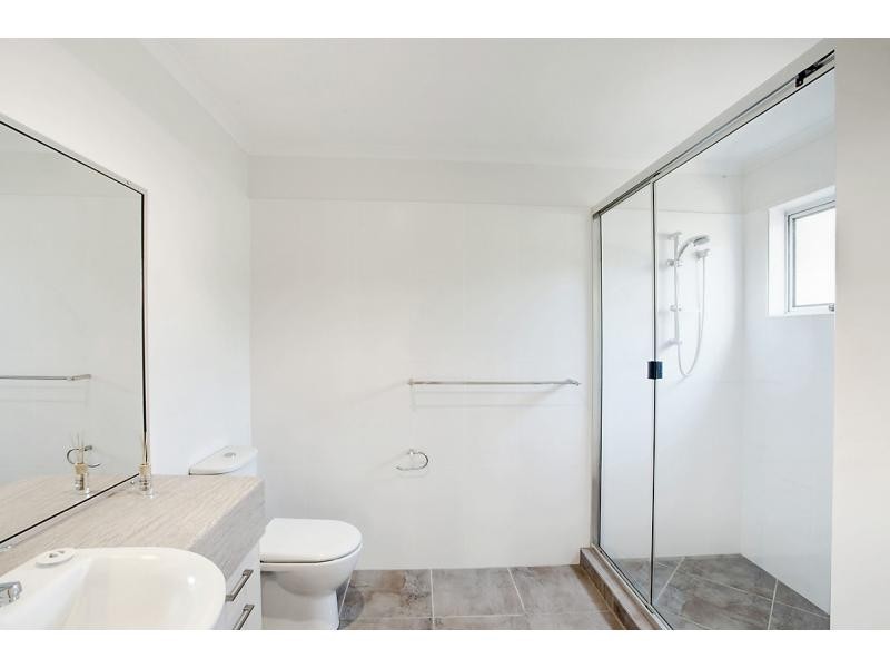 2/2 Coora Court, Rainbow Beach QLD 4581