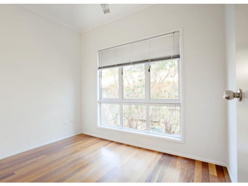 2/2 Coora Court, Rainbow Beach QLD 4581