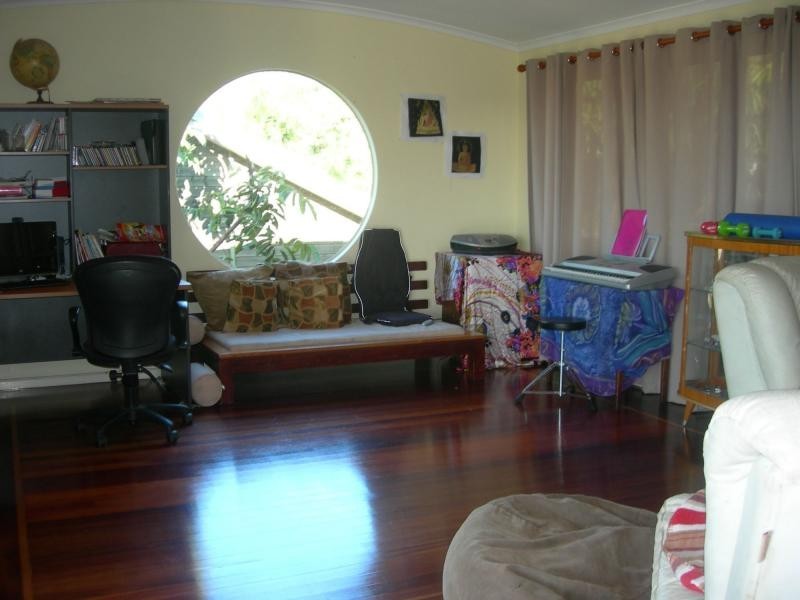 5 Carlo Road, Rainbow Beach QLD 4581