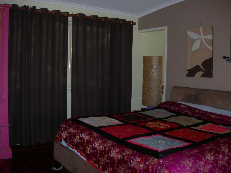 5 Carlo Road, Rainbow Beach QLD 4581