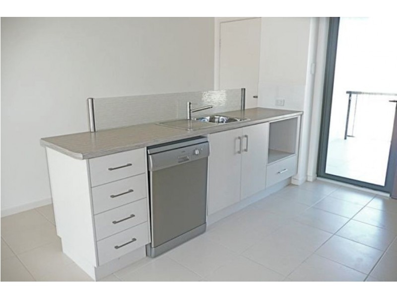 2/10 Carlo Road, Rainbow Beach QLD 4581