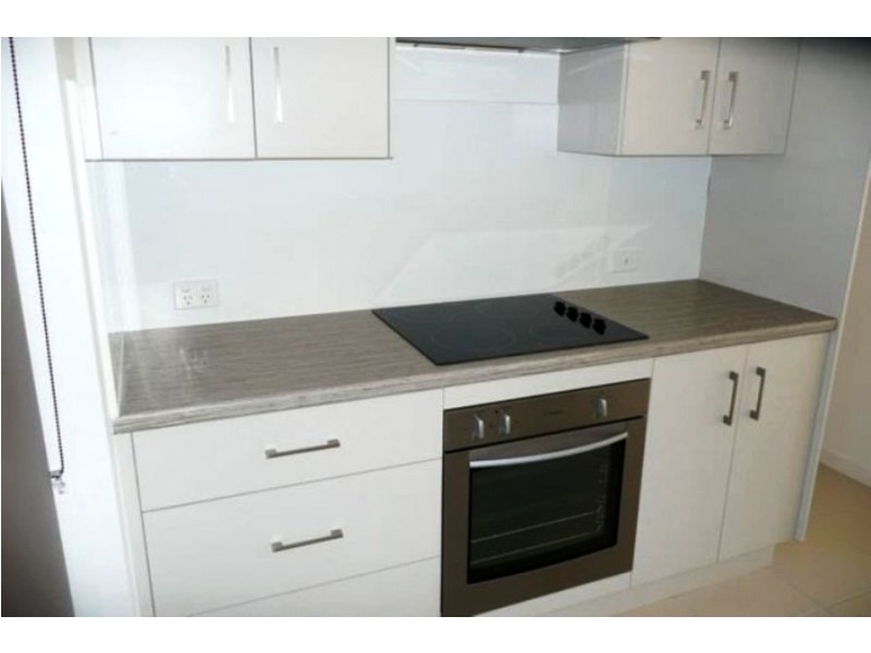 2/10 Carlo Road, Rainbow Beach QLD 4581