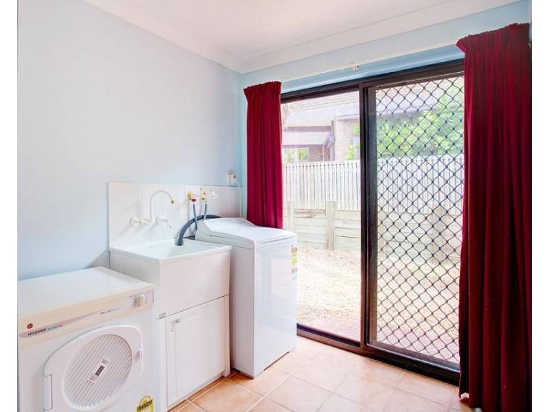 Duplex 1/80 Cooloola Drive, Rainbow Beach QLD 4581