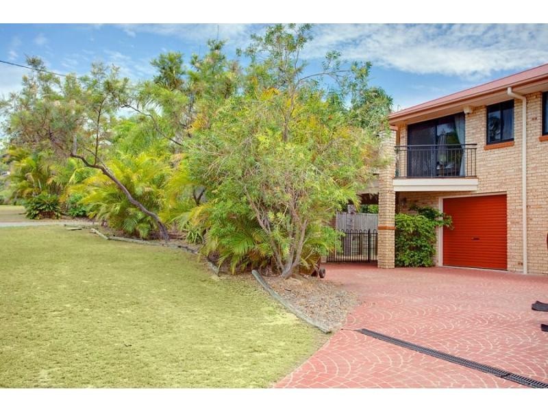 Duplex 1/80 Cooloola Drive, Rainbow Beach QLD 4581