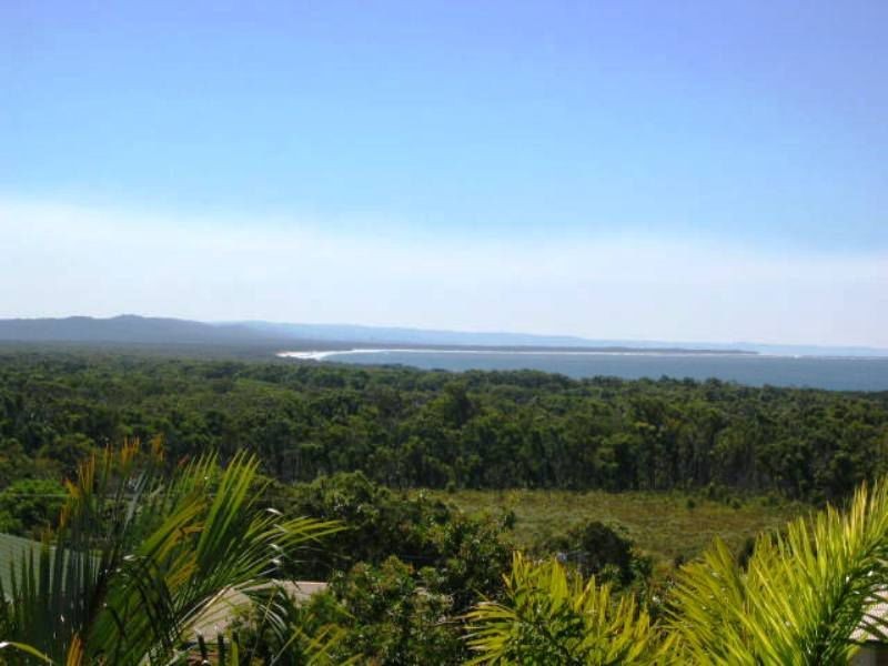 Duplex 2/33 Tingira Close, Rainbow Beach QLD 4581