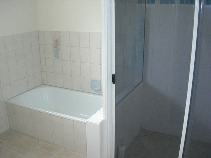 Duplex 2/33 Tingira Close, Rainbow Beach QLD 4581
