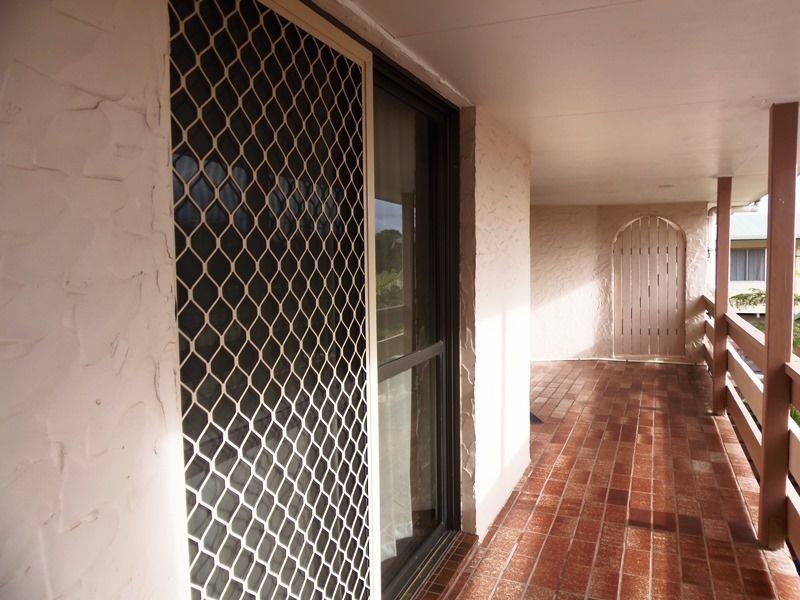 5/2 Cypress Avenue, Rainbow Beach QLD 4581