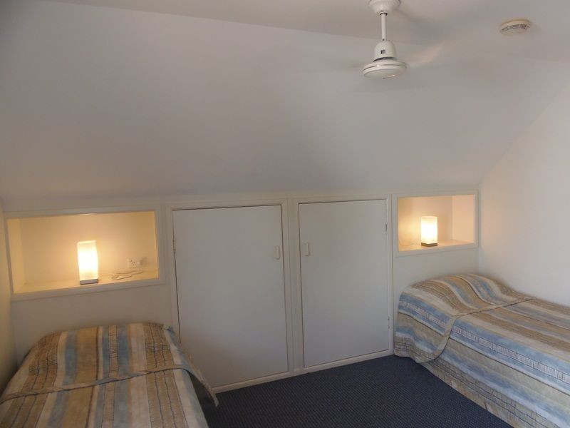 Unit 6/4 Double Island Drive, Rainbow Beach QLD 4581