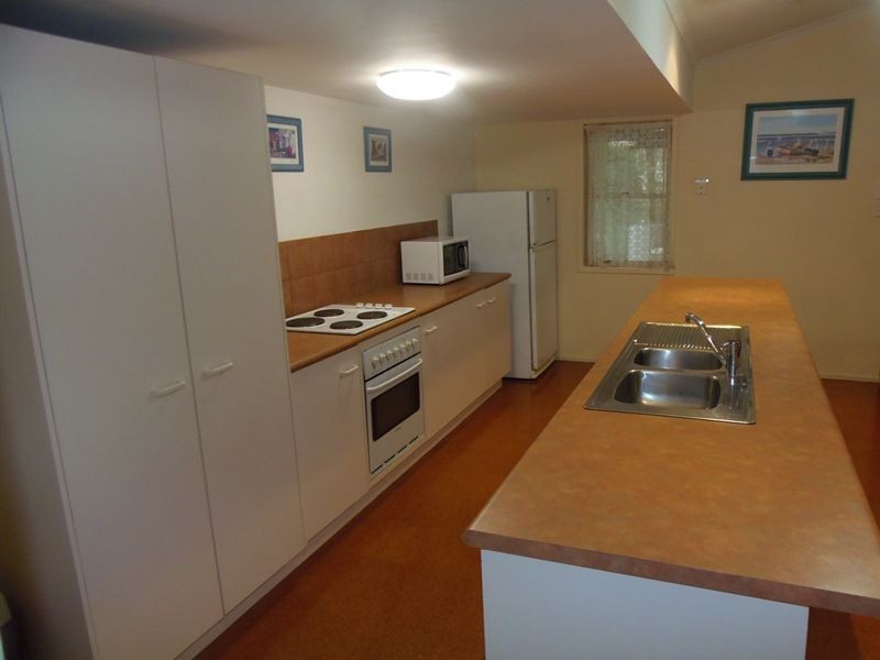 7 Satinwood Drive, Rainbow Beach QLD 4581