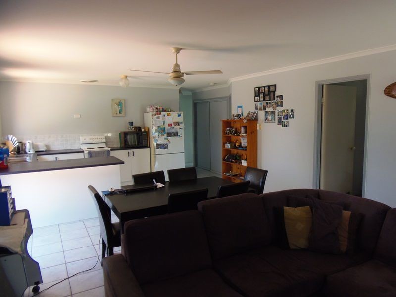 6 Hakea Place, Rainbow Beach QLD 4581