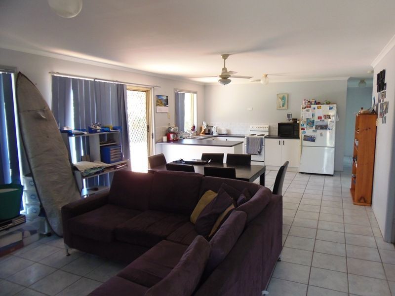 6 Hakea Place, Rainbow Beach QLD 4581