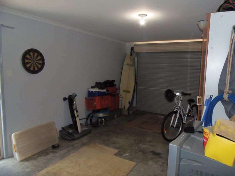 6 Hakea Place, Rainbow Beach QLD 4581