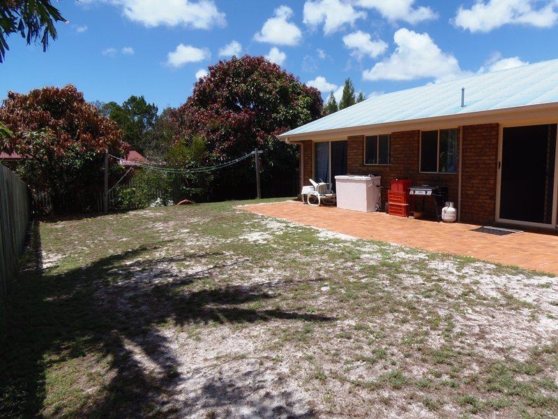 6 Hakea Place, Rainbow Beach QLD 4581