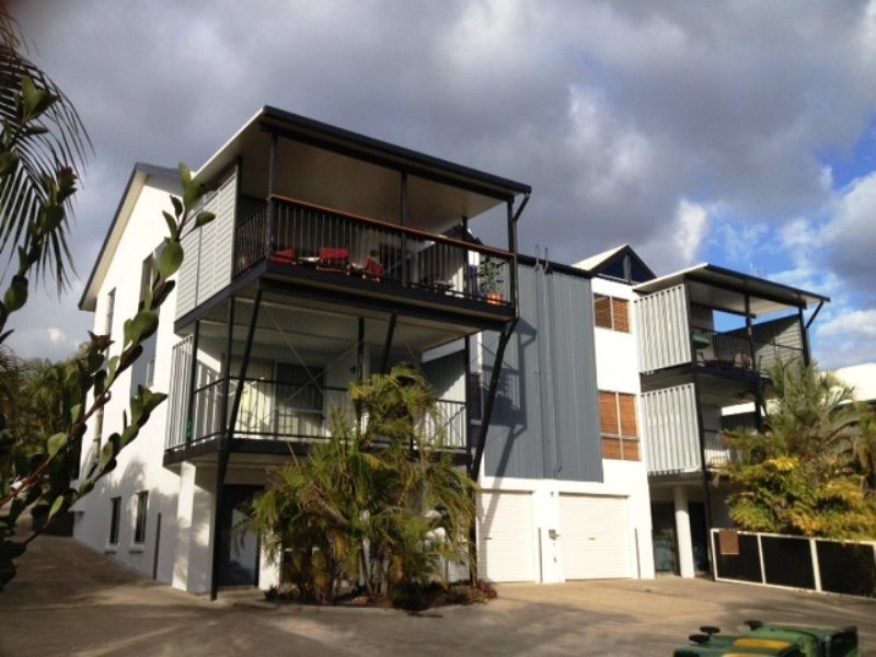 2/35 Manooka Drive, Rainbow Beach QLD 4581