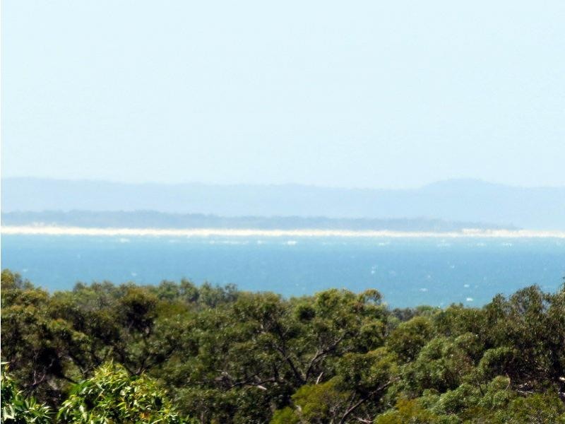2/35 Manooka Drive, Rainbow Beach QLD 4581