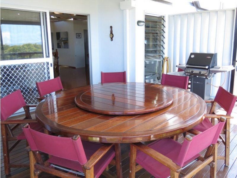 2/35 Manooka Drive, Rainbow Beach QLD 4581