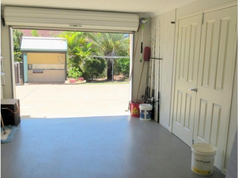 2/35 Manooka Drive, Rainbow Beach QLD 4581