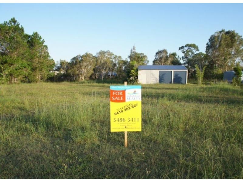 99 Golden Hind Avenue, Cooloola Cove QLD 4580