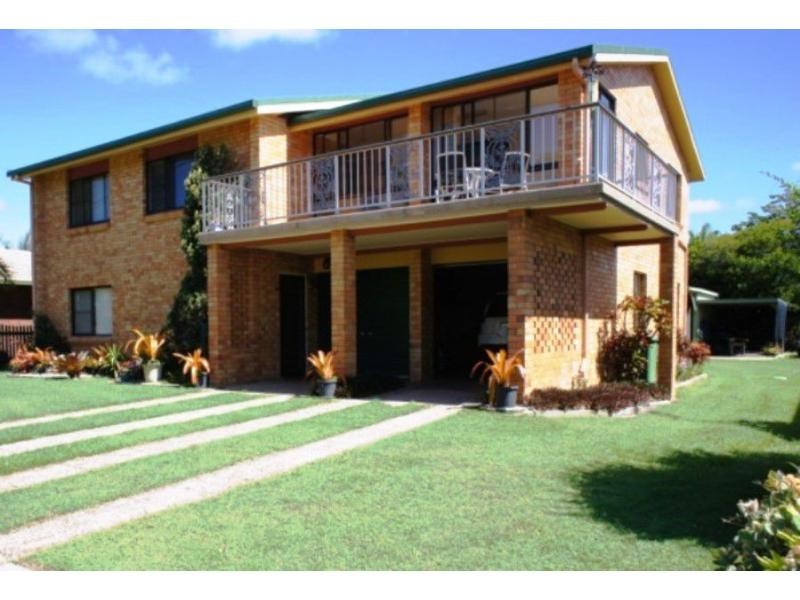 78 Gympie Road, Tin Can Bay QLD 4580