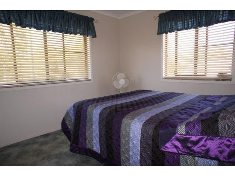 78 Gympie Road, Tin Can Bay QLD 4580