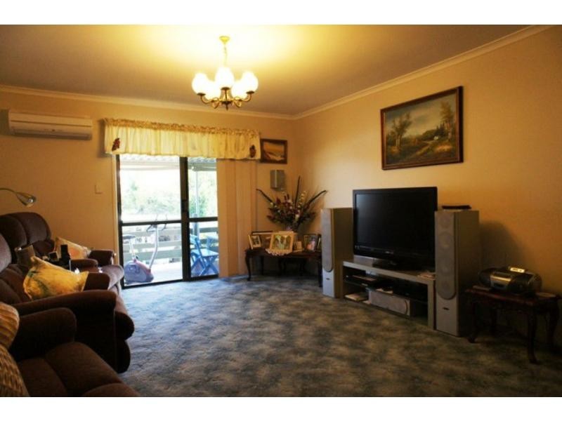 78 Gympie Road, Tin Can Bay QLD 4580
