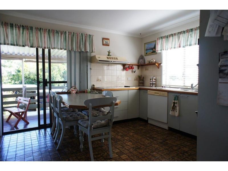 78 Gympie Road, Tin Can Bay QLD 4580
