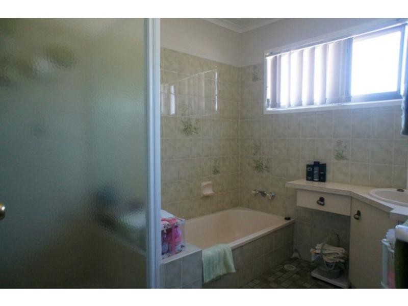 78 Gympie Road, Tin Can Bay QLD 4580