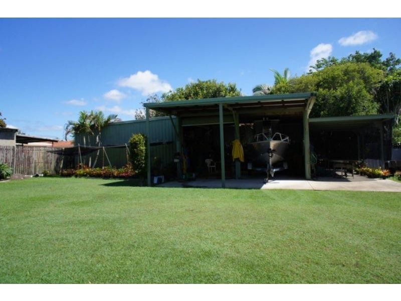78 Gympie Road, Tin Can Bay QLD 4580