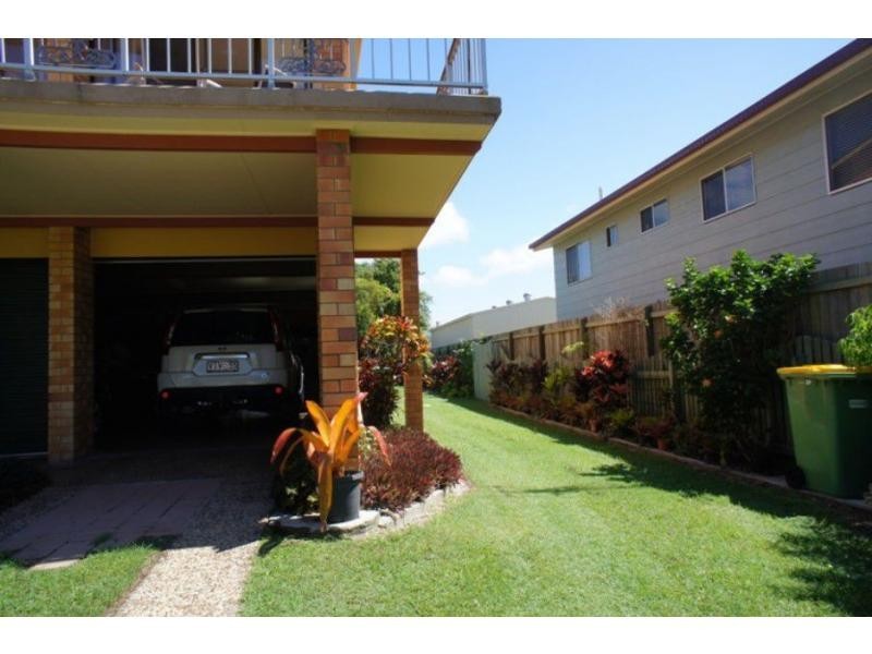 78 Gympie Road, Tin Can Bay QLD 4580