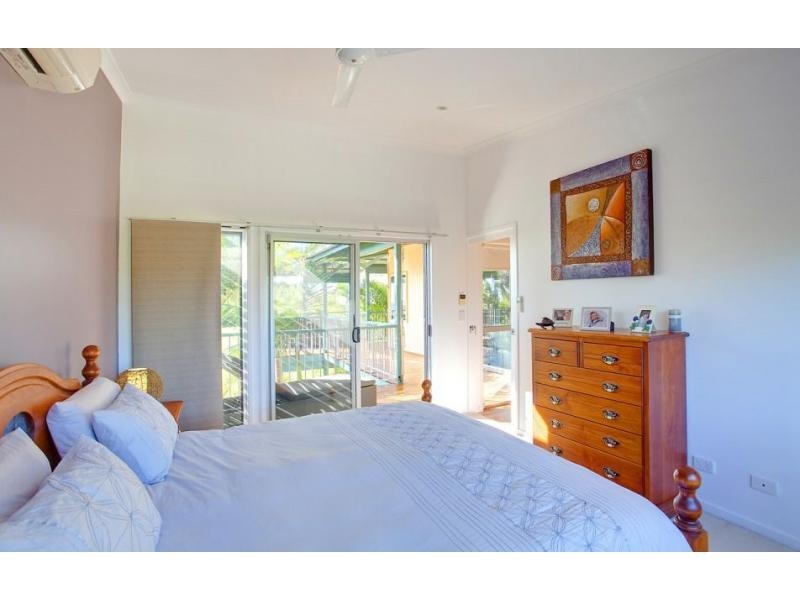 51 Bombala Crescent, Rainbow Beach QLD 4581