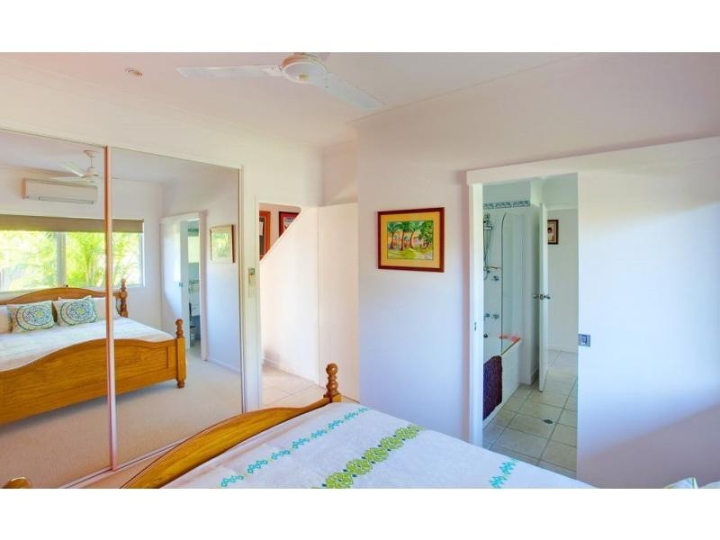 51 Bombala Crescent, Rainbow Beach QLD 4581