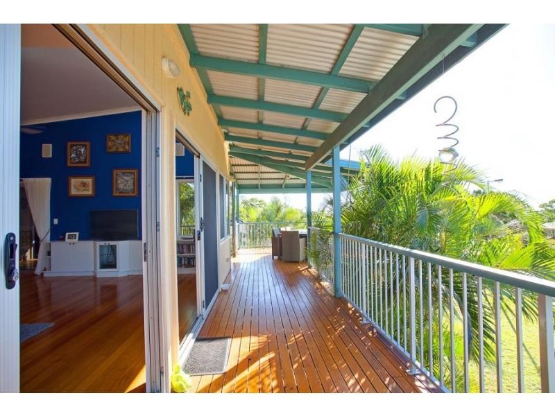 51 Bombala Crescent, Rainbow Beach QLD 4581